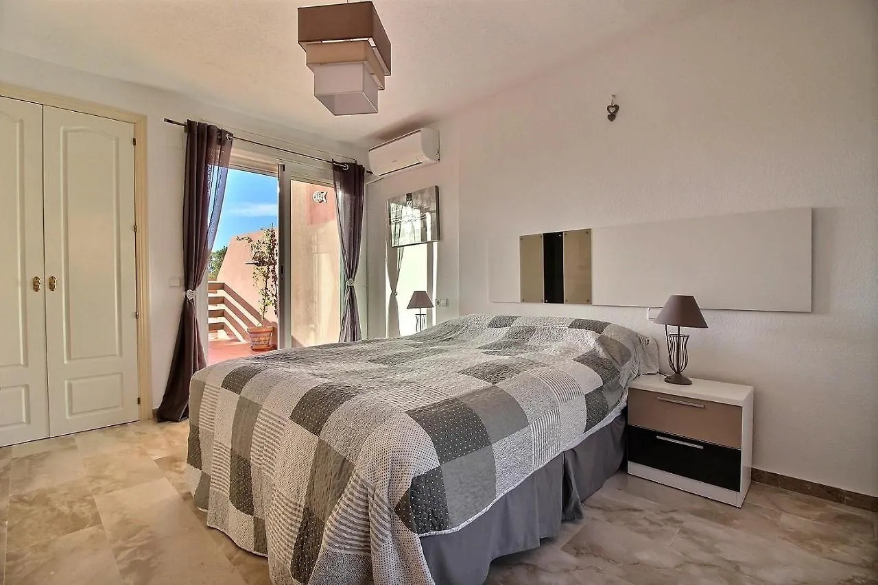 2231 - Amazing 3 Bedrooms With 3 Sunny Terraces Casares 0*,
